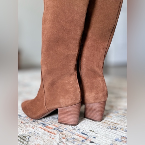 Botkier New York Suede brown ankle high boots - Picture 3 of 4